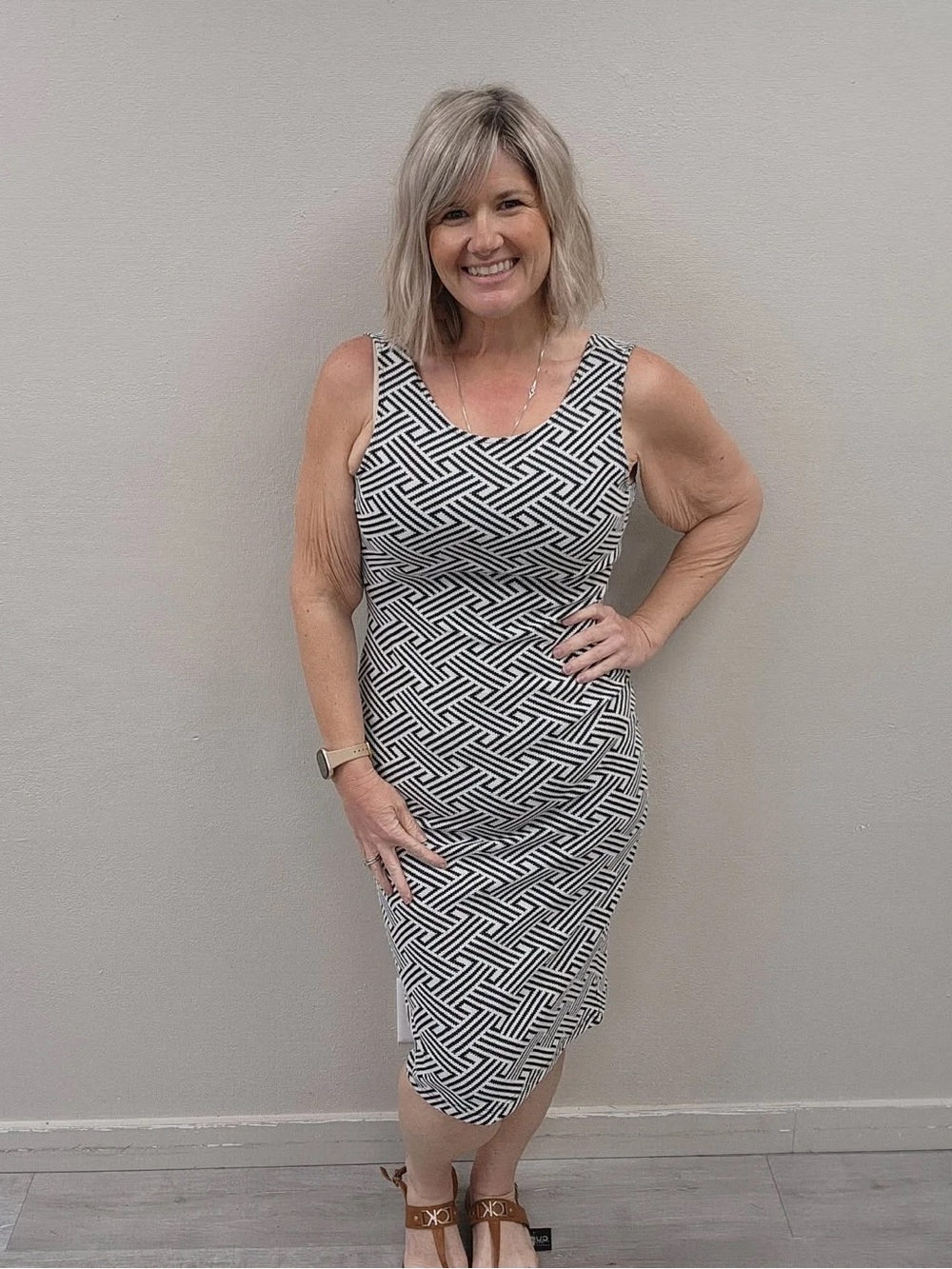 RD Style Black and White Bodycon Midi Dress - New - Size Medium
